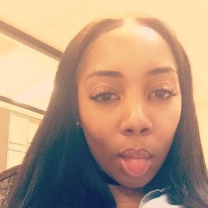 Meet your Posher, Iitty